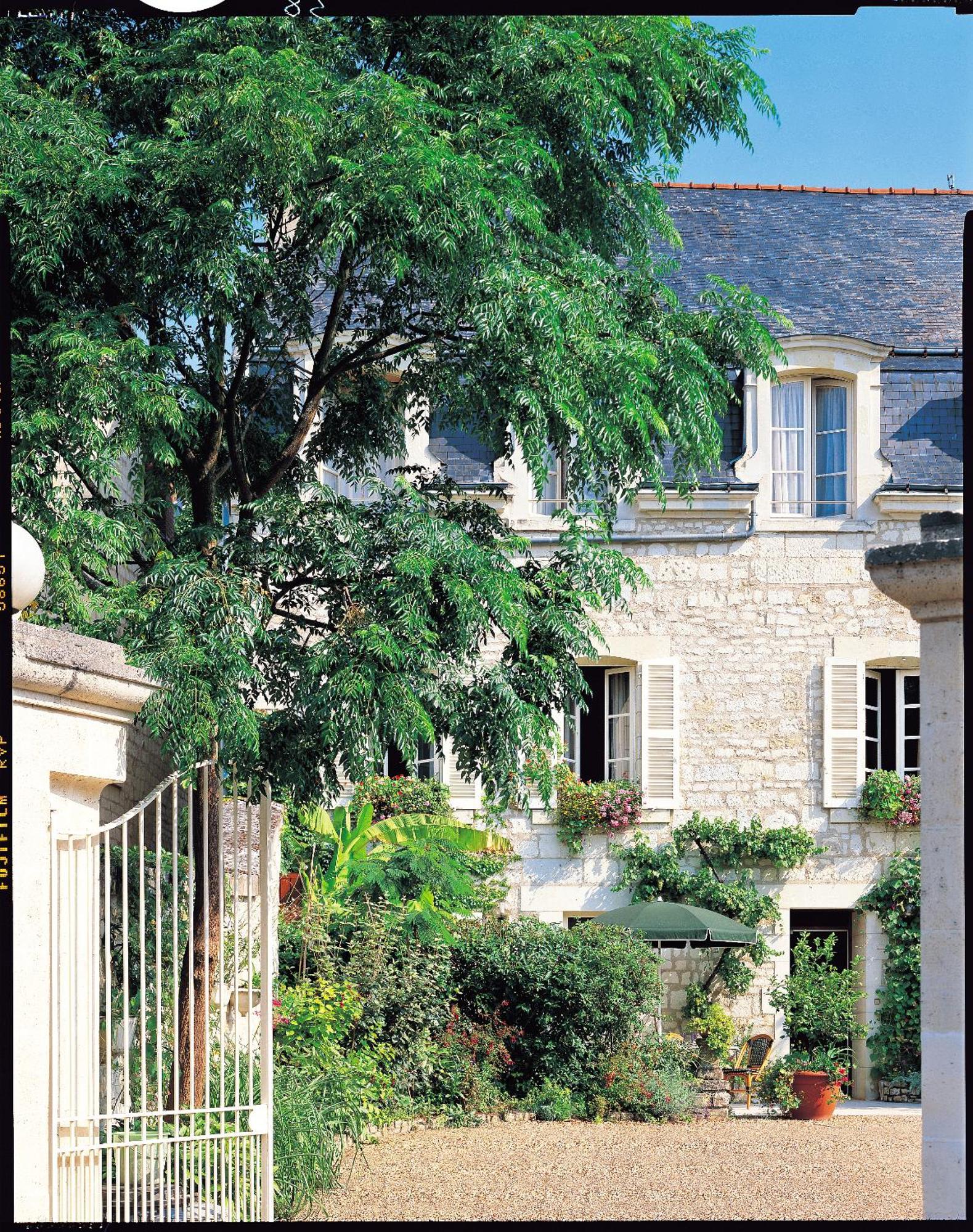 Hotel Diderot Chinon Exteriér fotografie